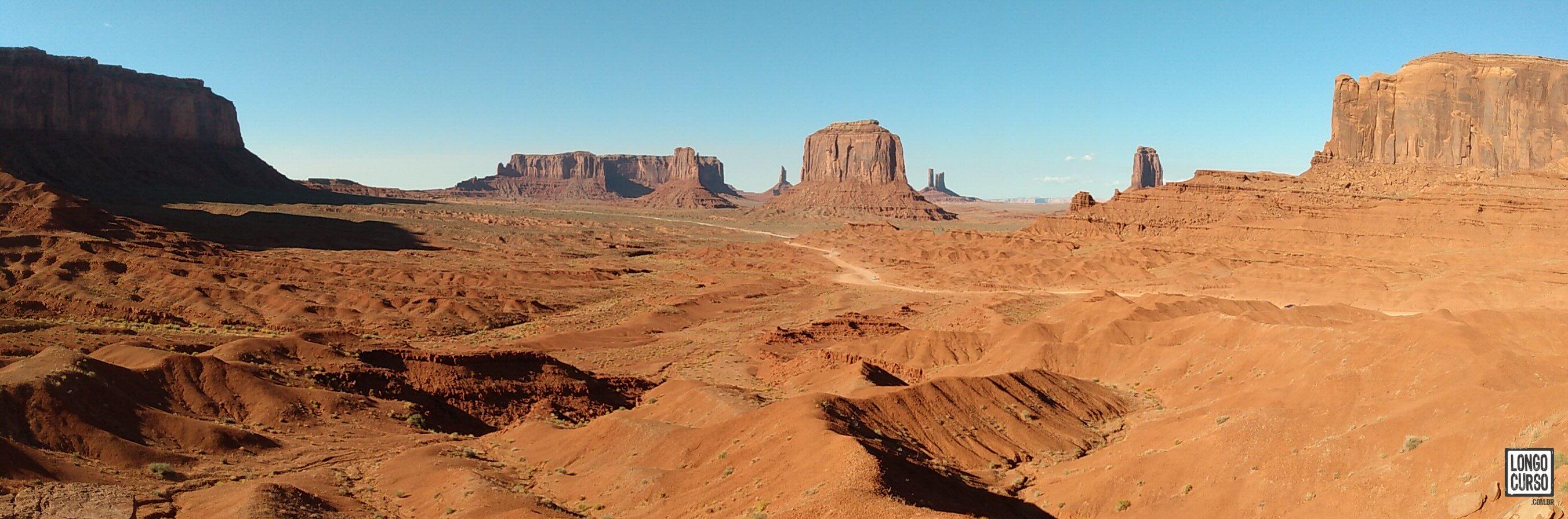 O Monument Valley foi um dos atrativos da nossa viagem entre o Grand Canyon e o Capitol Reef