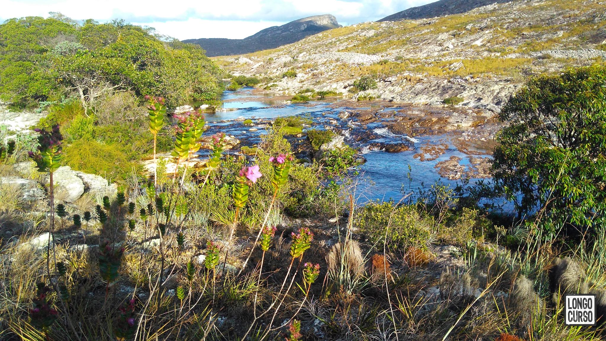 O Rio das Pedras, no trecho antes da queda na Cachoeira Bicame